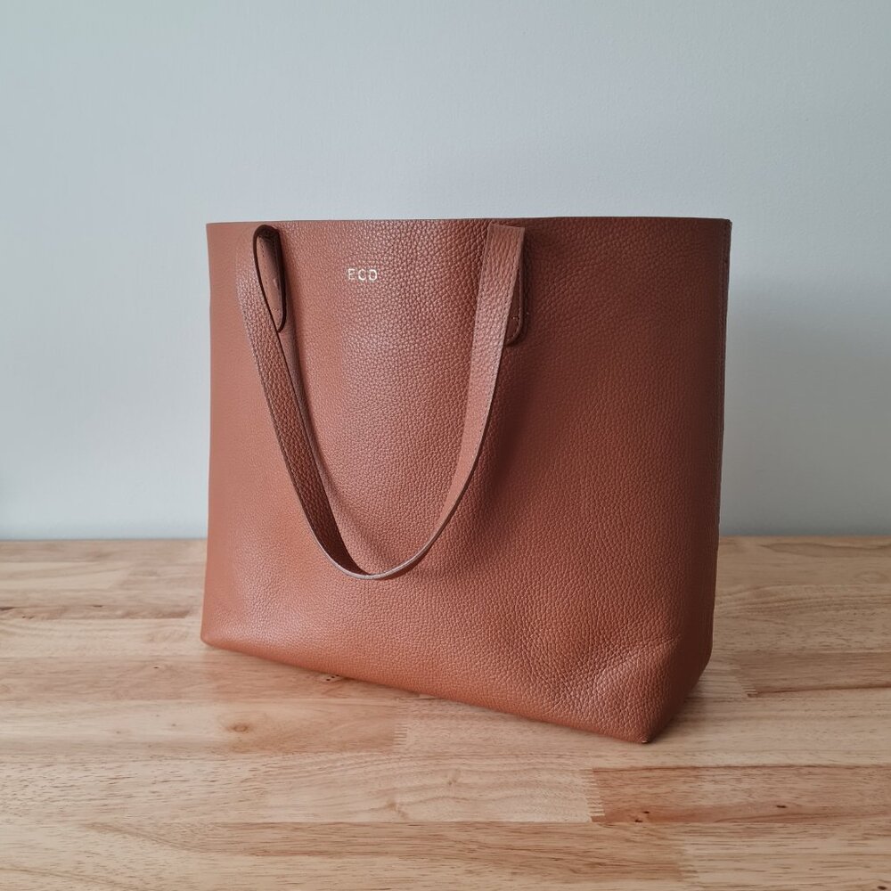 Cuyana Classic Large Structured Tote Rare Organizer Caramel Brown Leather - Picture 3 of 15